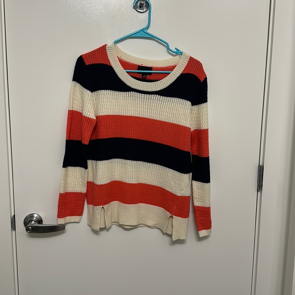 Multicolored sweater